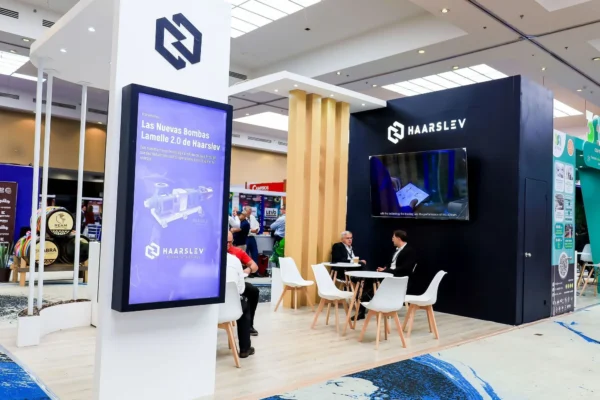 315d9d44-3633-4f62-8b61-b0617cb1ca26 315d9d44-3633-4f62-8b61-b0617cb1ca26