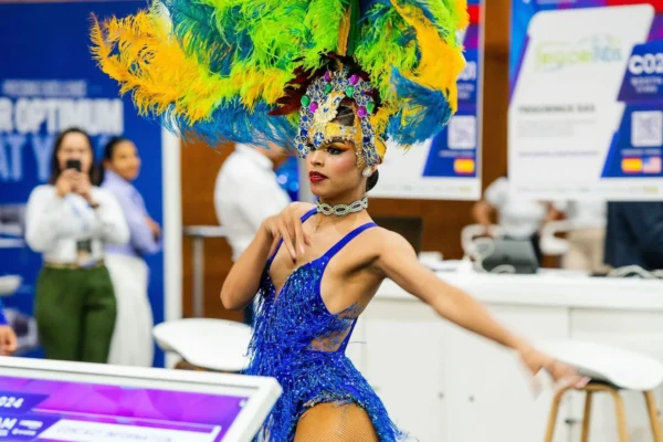 68b51bf6-52c2-4fb8-b09b-dded5368c0f4 68b51bf6-52c2-4fb8-b09b-dded5368c0f4