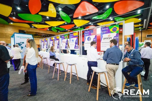 9982d5ef-8522-4bd4-868a-64b51afb6d8e 9982d5ef-8522-4bd4-868a-64b51afb6d8e